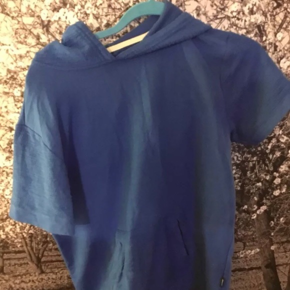 🛍Layering sweatshirt - short sleeved🛍 - Picture 3 of 4